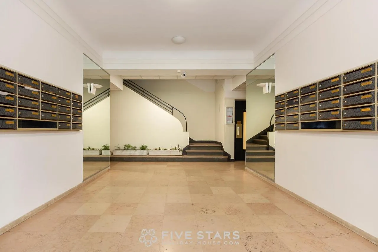 Apartment Suite Reine Marie Fshh Nice